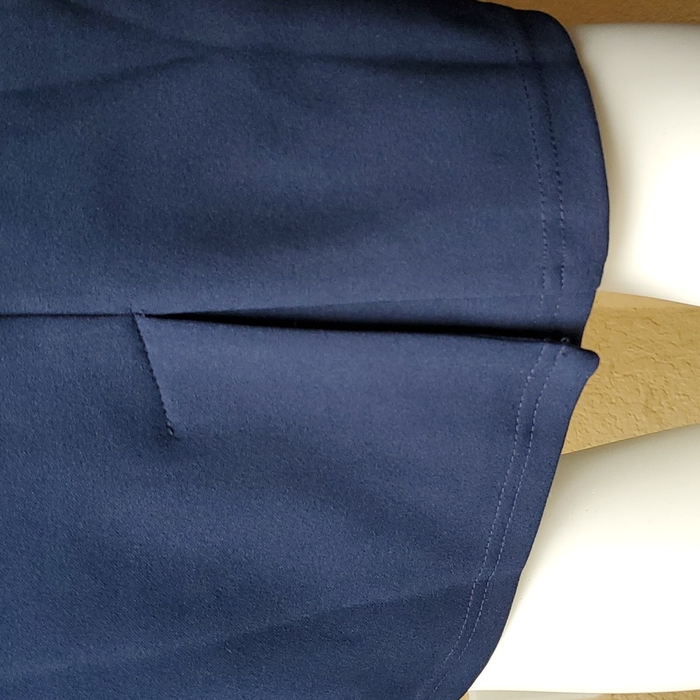 🆕️ MIUSOL Navy Blue Ruched ¾ Sleeve Cascade Ruffle Bodycon Dress SIZE: M - Picture 6 of 12